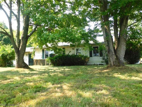 Homes For Sale - 1480 State Route 307<br/> Jefferson, OH 44047