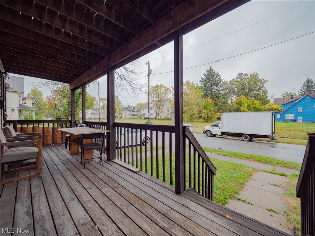 Helper Woodland Hills Park - Residential Income