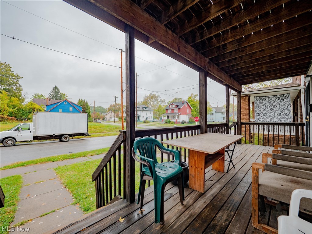 Helper Woodland Hills Park - Residential Income