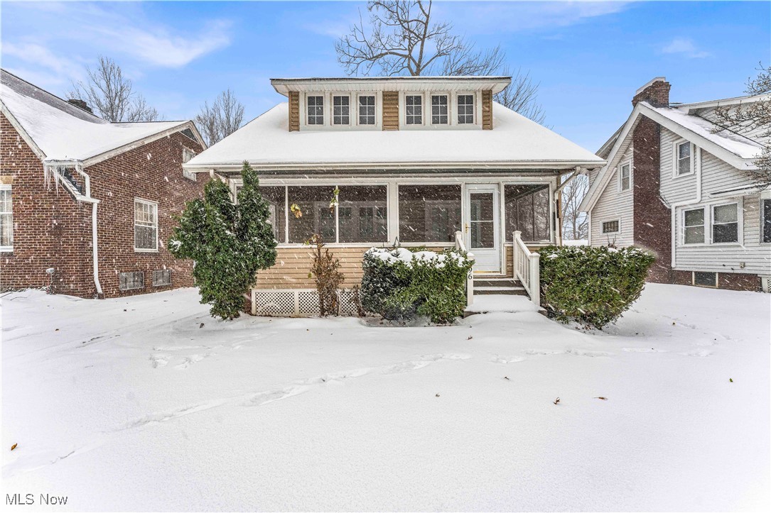 296 E 266th Street, Euclid, Ohio image 1