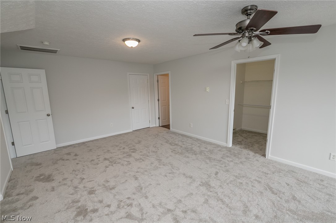 Creekside Of Pleasant Lakes - Residential