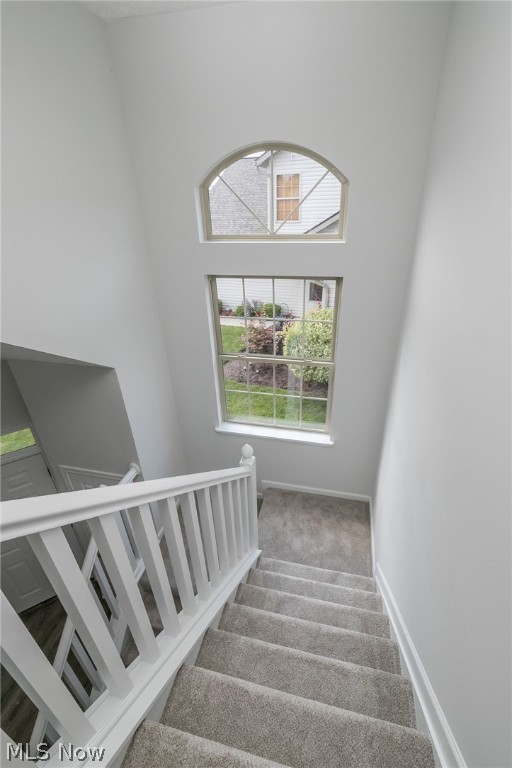 Creekside Of Pleasant Lakes - Residential