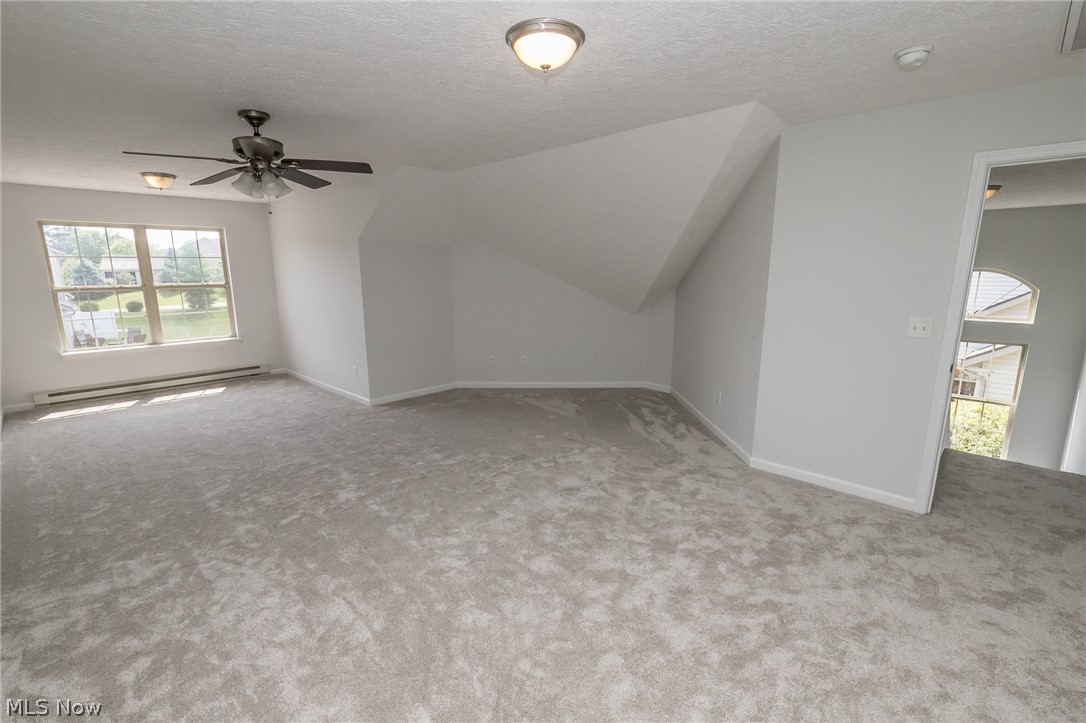 Creekside Of Pleasant Lakes - Residential