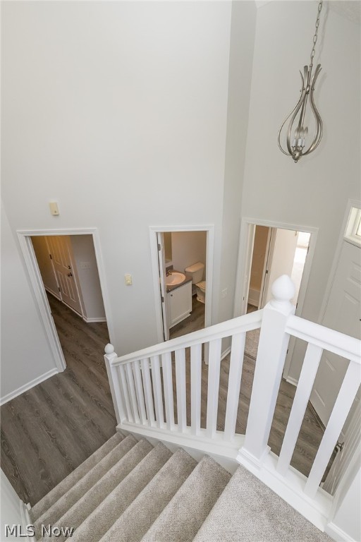 Creekside Of Pleasant Lakes - Residential