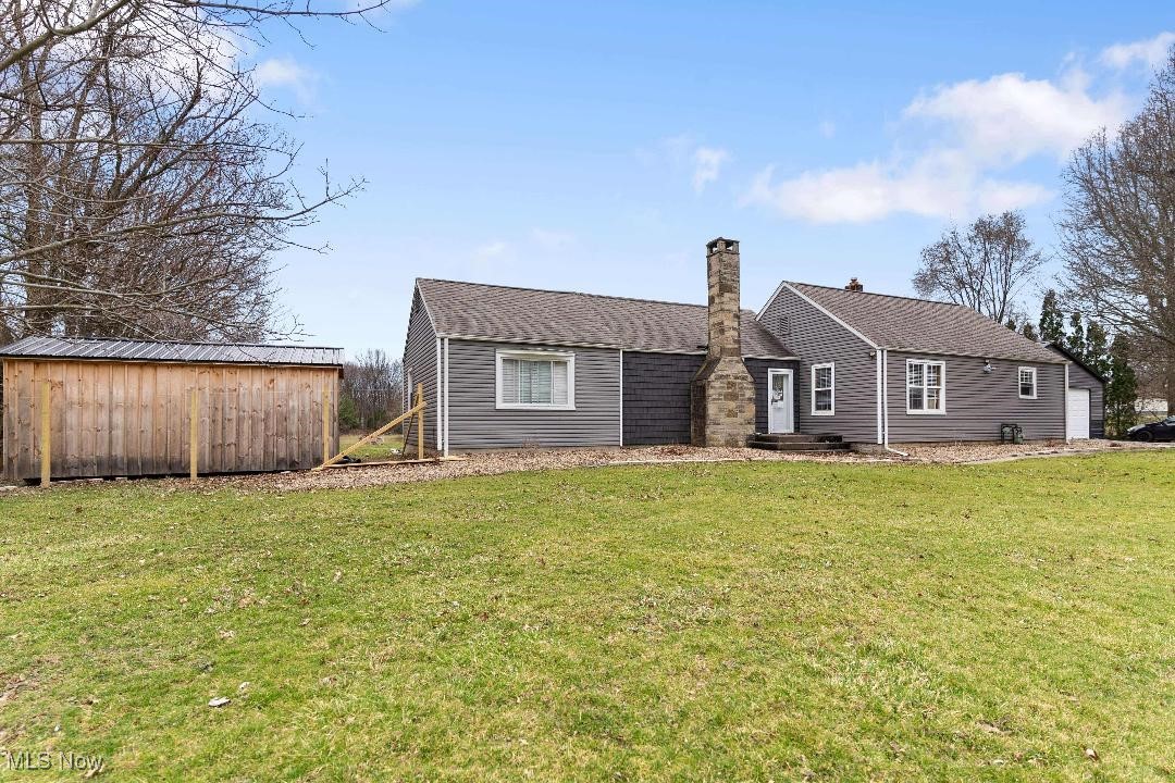 4239 S Raccoon Road, Canfield, Ohio image 2