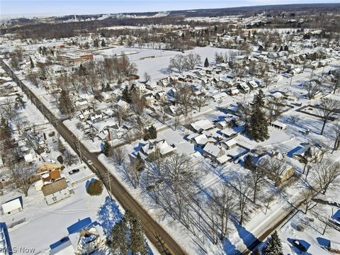 Tiny photo for 4016 State Road, Ashtabula, OH 44004 (MLS # 5188202)