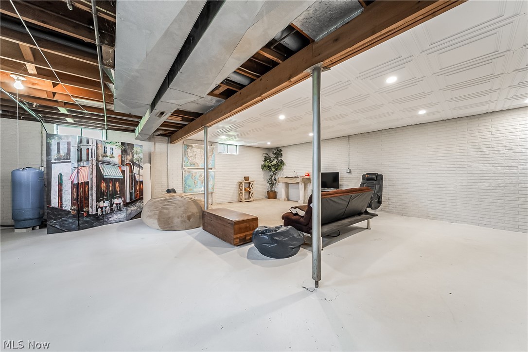 Bainbridge 01 - Residential