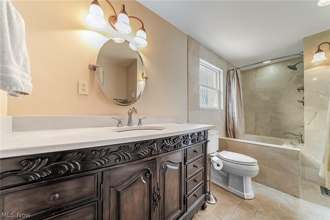 Bainbridge 01 - Residential