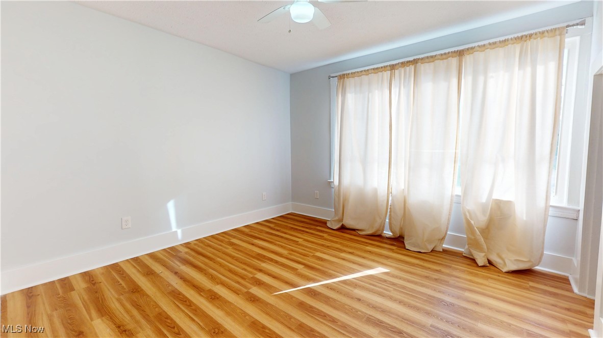 Cleveland, Ohio 44113, United States, 3 Bedrooms Bedrooms, ,1 BathroomBathrooms,Residential,Active,230355