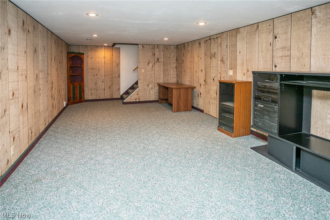 Hunting Meadows - Residential