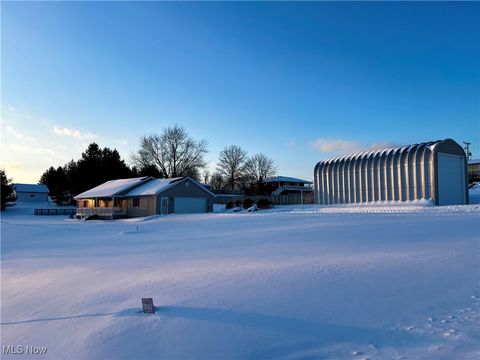 Tiny photo for 216 Benson Lane, Steubenville, OH 43952 (MLS # 5184370)