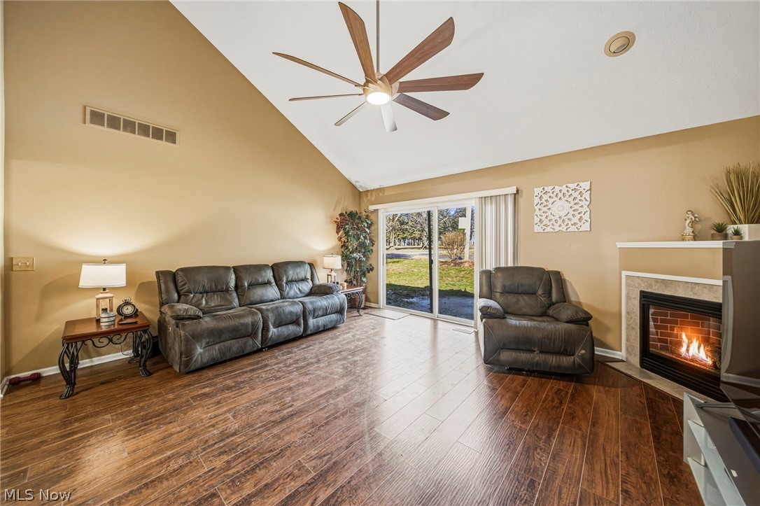 The Retreat At Chapel Cove Condo - Residential