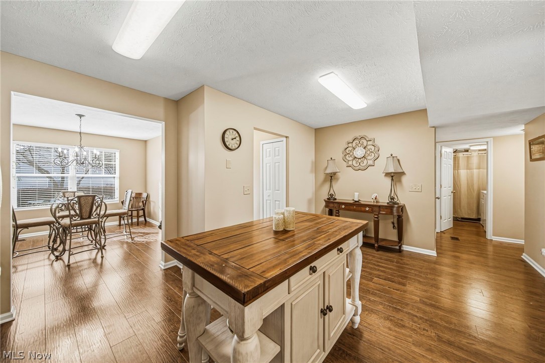 The Retreat At Chapel Cove Condo - Residential