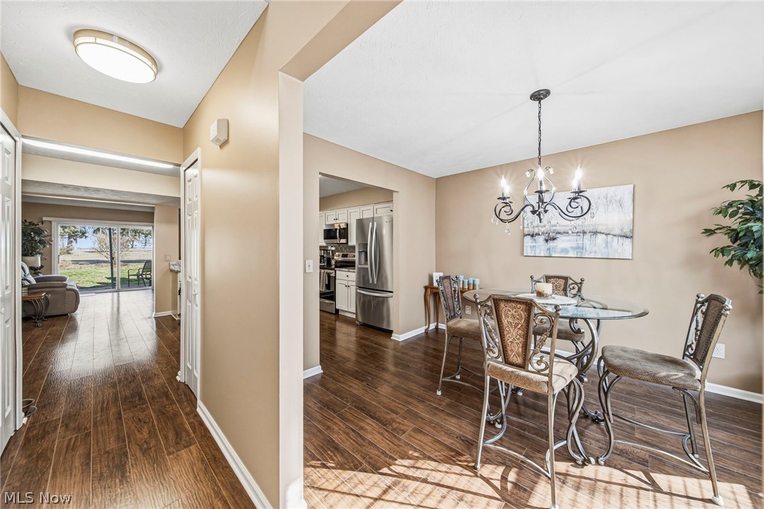 The Retreat At Chapel Cove Condo - Residential