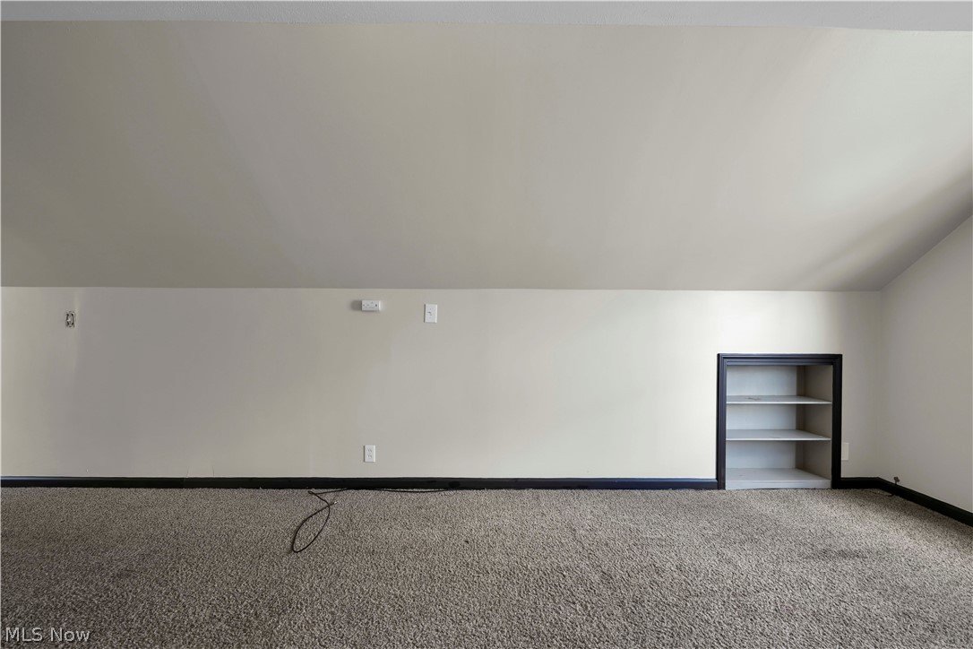 Woodlawn - Residential Lease