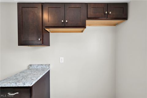 Tiny photo for 15705 Maplewood Avenue, Maple Heights, OH 44137 (MLS # 5190605)