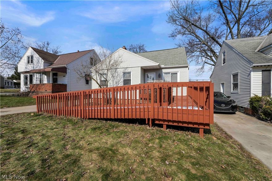 15705 Maplewood Ave, Maple Heights - Spacious 3-bed 1-bath single-family home! //

$ 1300 rent / $ 1300 deposit //
$55 application fee per adult //
1-2 pets OK in this unit. After application pre-approval, a PetScreening is required for any animals to proceed with one of our properties; a PetScreening affidavit is still required if you have no pets. (Some breed restrictions apply per HUD guidelines). //
NO SMOKING //
1 time $169 non-refundable set up fee paid at lease signing //

$35/month required resident benefit package; can include personal property/liability insurance for an additional $10/month for $45/month total. //

*** MOVE-IN DATE 21-60 DAYS OUT TO ACCOMMODATE REQUIRED CITY COMPLIANCE WITH CITY OF MAPLE HTS. - MOVE-IN DATE TBD, NO EXCEPTIONS. *** //

After application Pre-Approval 1 applicant per household application is required to fill out a PetScreening application, before being about to proceed with placing a Reservation Fee for one of our properties.  You will receive a pre-approval for your application and in order to proceed, the PetScreening is required. Even if you have NO pets - this application must be filled out. One time, non-refundable pet fee of $250-600 per animal applies to all pets & must be paid before or when you pay your first month rent. (No fee for qualified assistance animals). //

Our application is processed through secure site: Findigs, and they require ID and income verification. Without this, your application will not be processed. They offer 24/7 chat support on their application directly if you have any questions. //

BEDROOMS: 3 //
BATHROOMS: 1 //
APPLIANCES PROVIDED: N/A //
UTILITIES / RESIDENT RESPONSIBILITY: Residents are responsible for all utilities including: water/sewer/trash, gas & electric and are responsible to maintain lawn care maintenance & snow removal. //

Serious inquiries only.