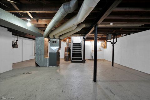 Tiny photo for 15705 Maplewood Avenue, Maple Heights, OH 44137 (MLS # 5190605)