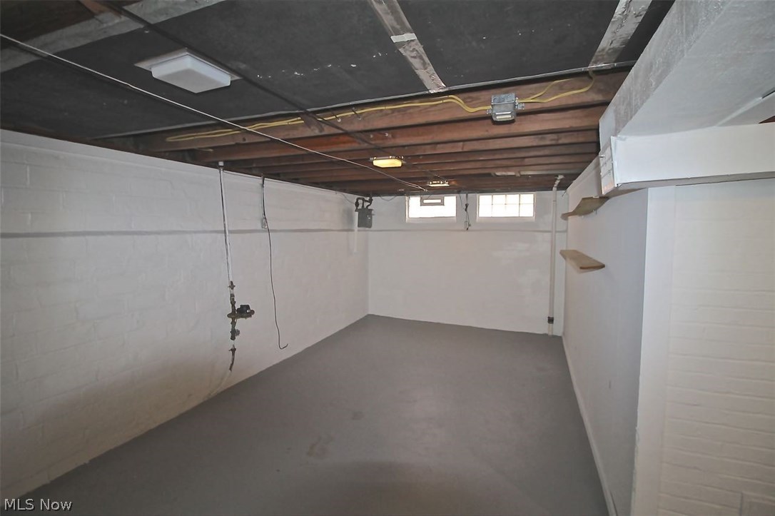 Center Hwy Allotment 03/Waid & - Residential