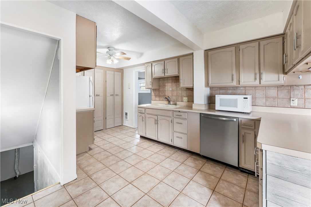 242 Arlington Boulevard, Newton Falls, Ohio image 29