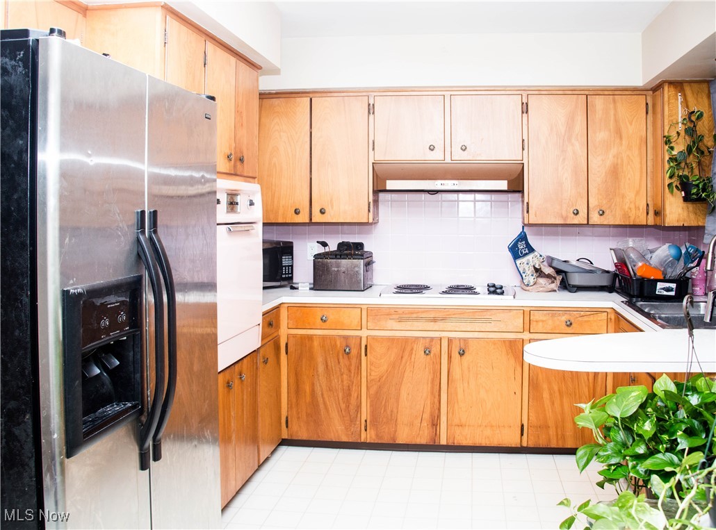 590 N Hawkins Avenue, Akron, Ohio image 3