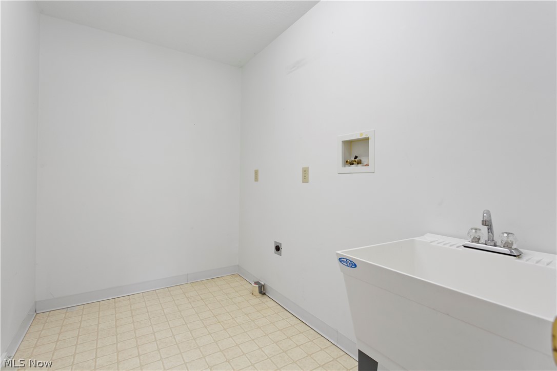 Manor Jay - Residential