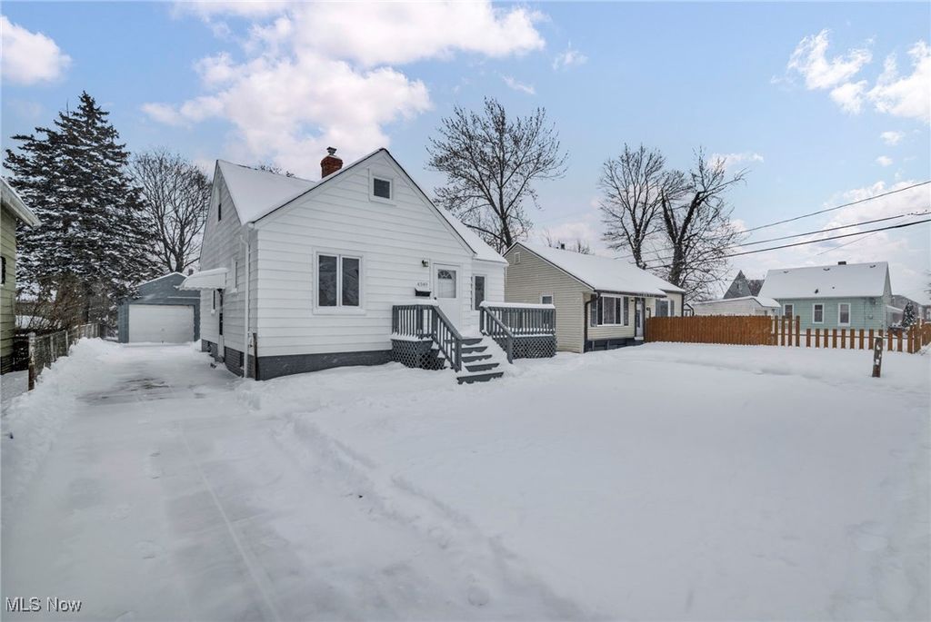 Photo of 4349 W 132nd Street, Cleveland, OH 44135 (MLS # 5184074)