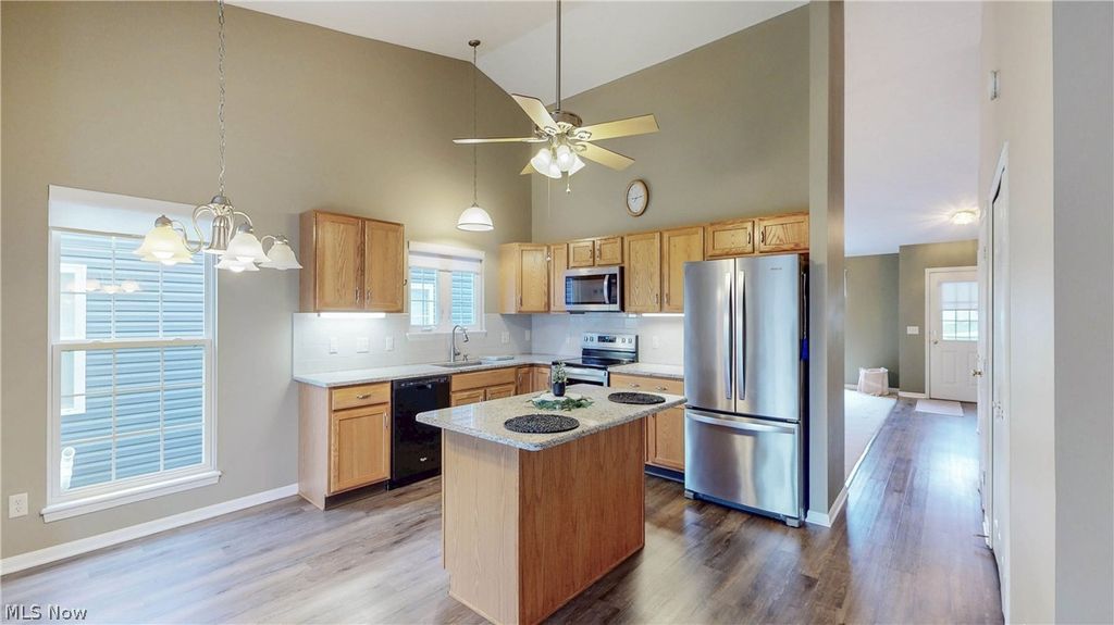 Photo of 2162 Thornbury Lane, Akron, OH 44319 (MLS # 5195032)