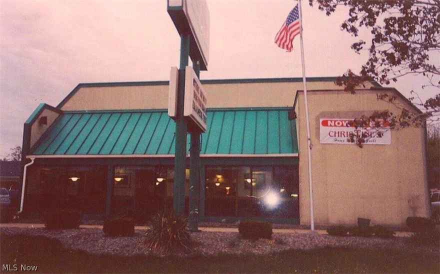 Former Chinese Buffet looking for a new owner! 2 walk-in coolers. All tables and booths remain. Bring your offers!