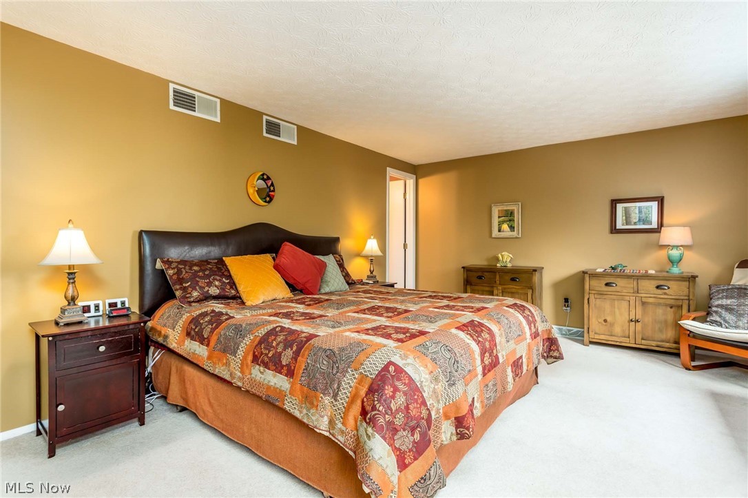 Co-Moor Twnhse Condo - Residential