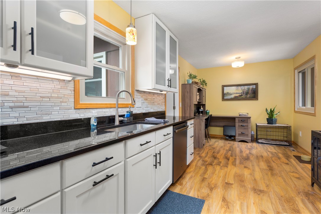 Co-Moor Twnhse Condo - Residential