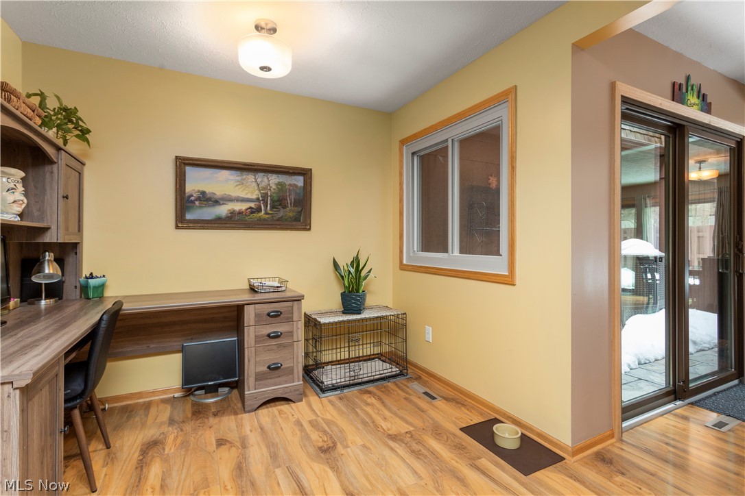 Co-Moor Twnhse Condo - Residential