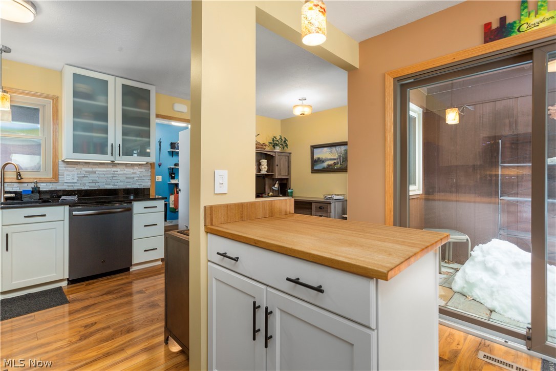 Co-Moor Twnhse Condo - Residential