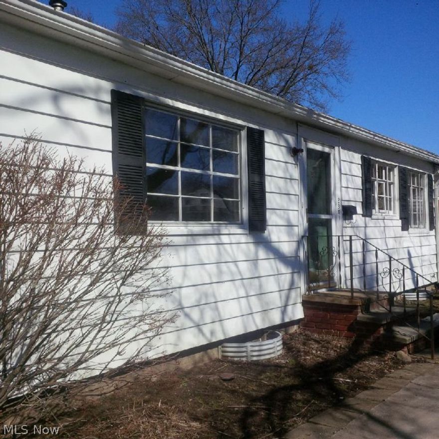 This qualifies for Freddie Mac First Look initiative until 4/1/2015.  Property being sold with repair.  This 2 bedroom Ranch home needs some work but is a solid home!  The kitchen has lots of windows allowing for an abundance of natural light.  Nice deck off the back, and a one car detached garage.  This home is your canvas awaiting your updates and decorating ideas.  Call today for a showing!  A $1,000 selling bonus is being offered!