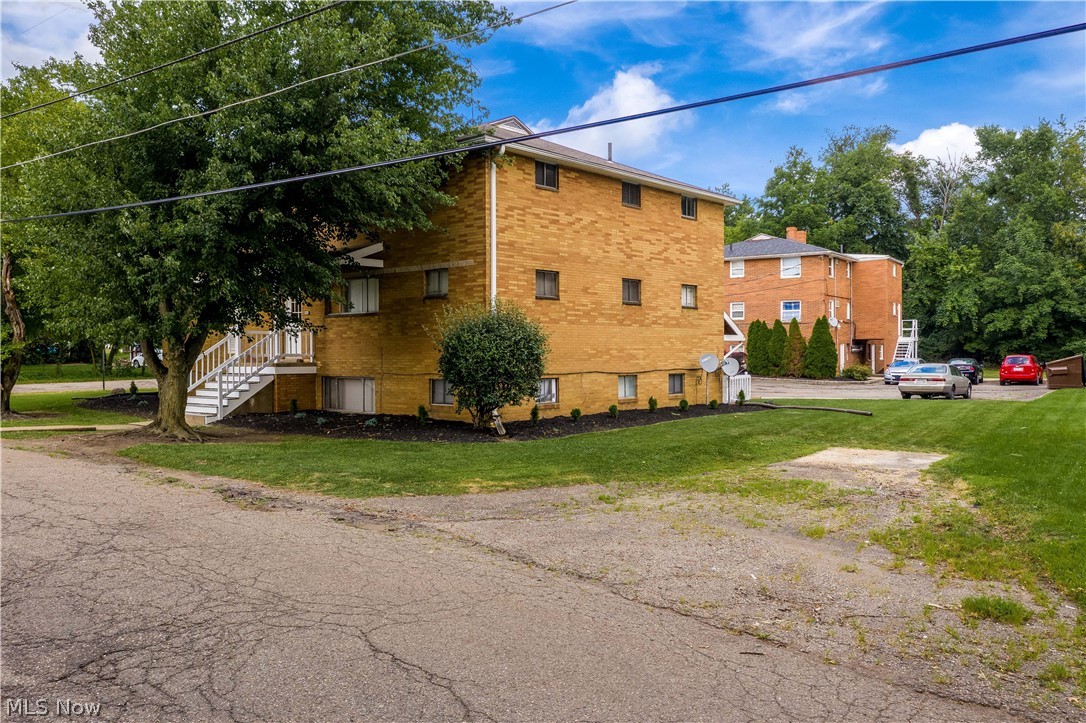 Canton - Residential Income