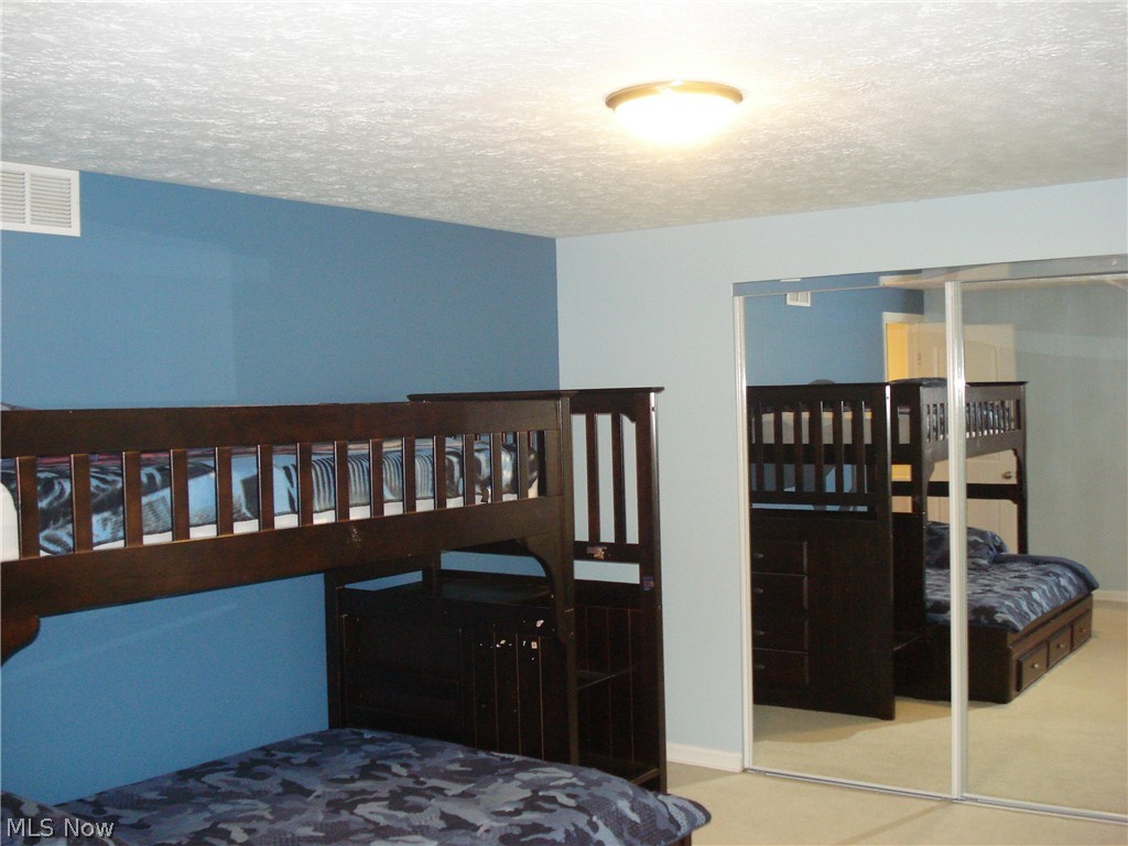 Twin Oaks - Residential