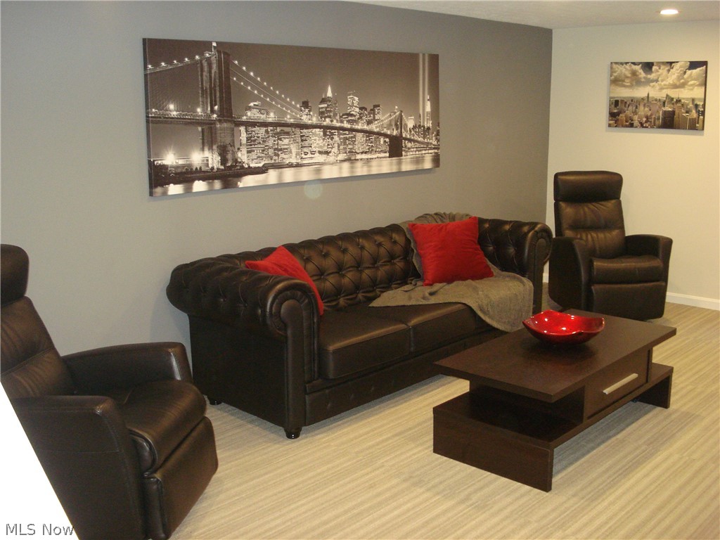 Twin Oaks - Residential