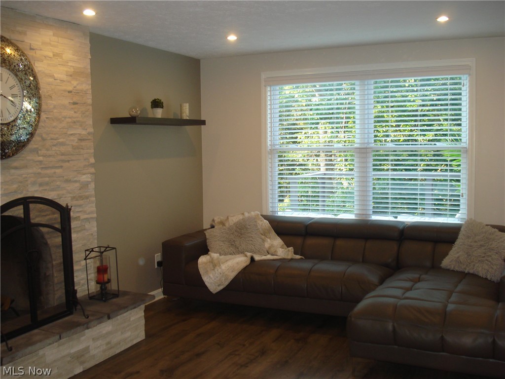 Twin Oaks - Residential