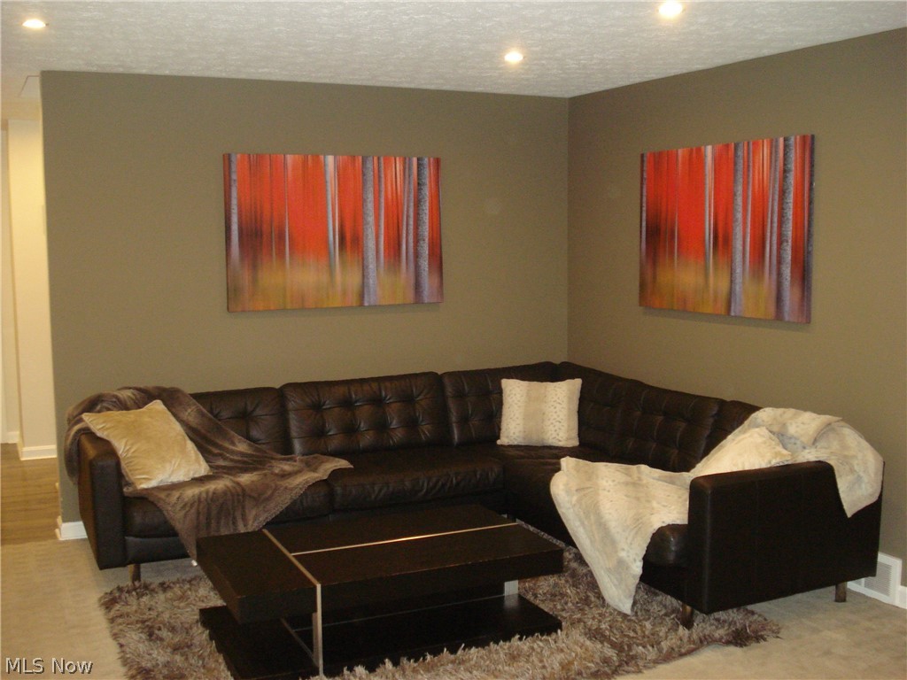 Twin Oaks - Residential