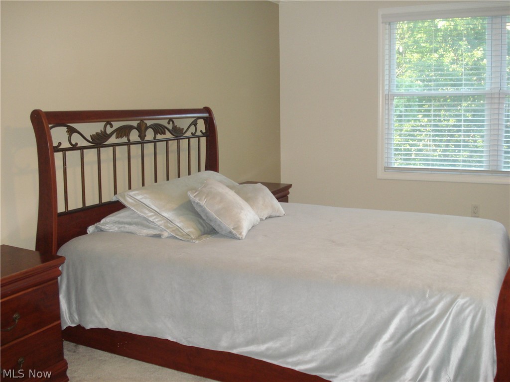 Twin Oaks - Residential