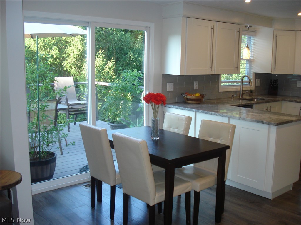 Twin Oaks - Residential