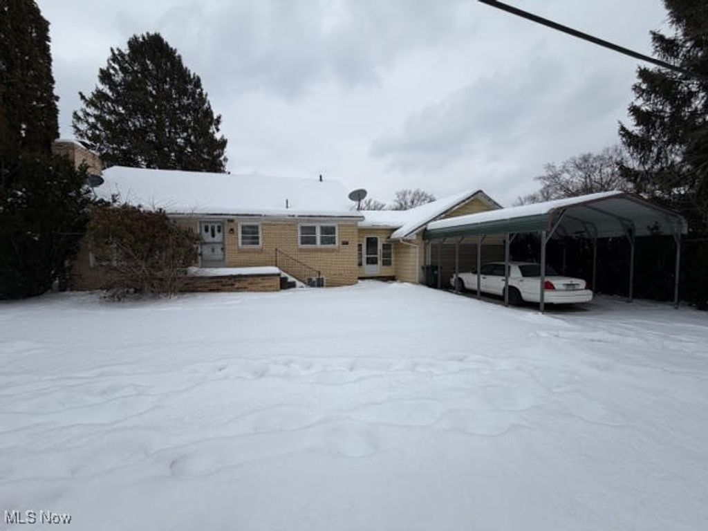 Photo of 7931 Service Street, Masury, OH 44438 (MLS # 5185251)