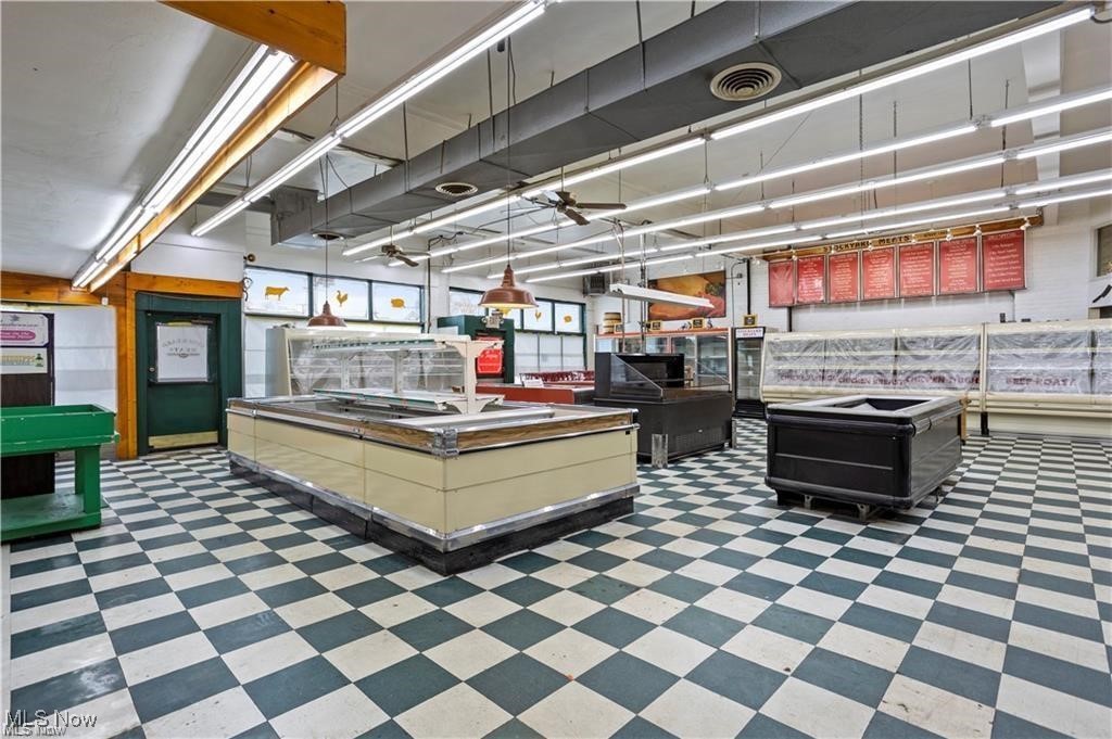 6101 Detroit Avenue