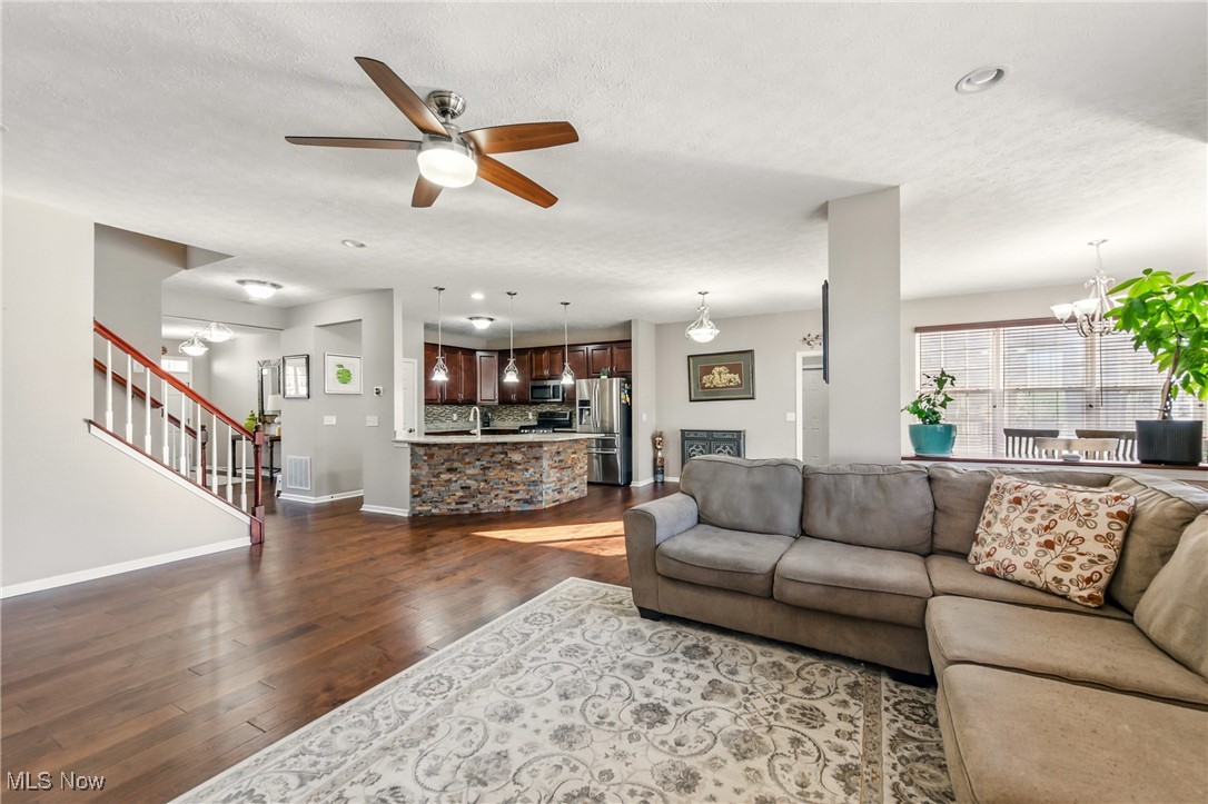 12191 Edgebrook Drive, Strongsville, Ohio image 16
