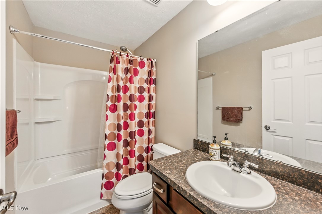 12191 Edgebrook Drive, Strongsville, Ohio image 47