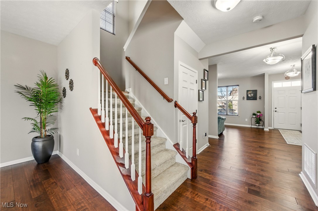 12191 Edgebrook Drive, Strongsville, Ohio image 24