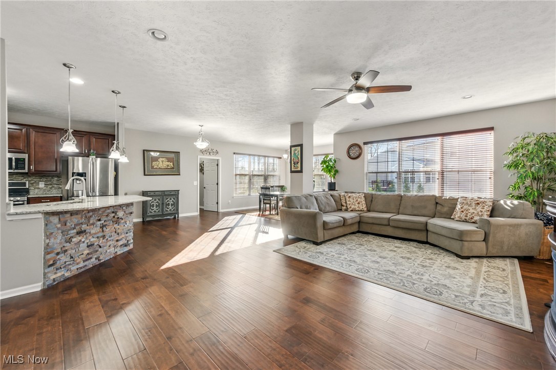 12191 Edgebrook Drive, Strongsville, Ohio image 17
