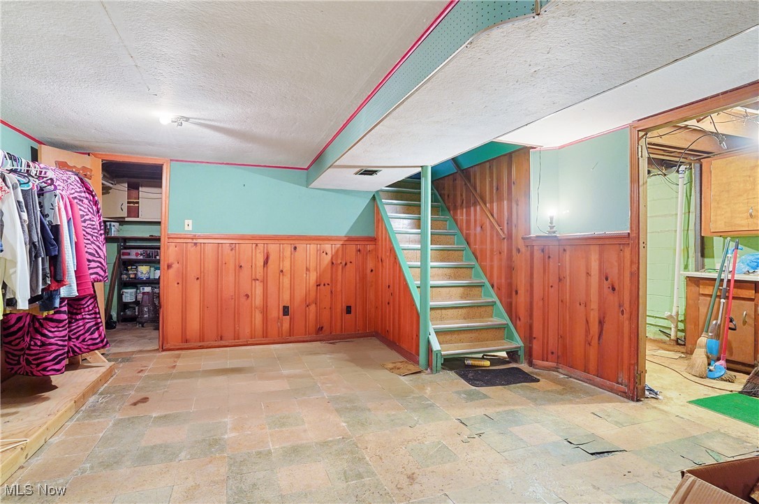 84 S Main Street, Youngstown, Ohio image 19