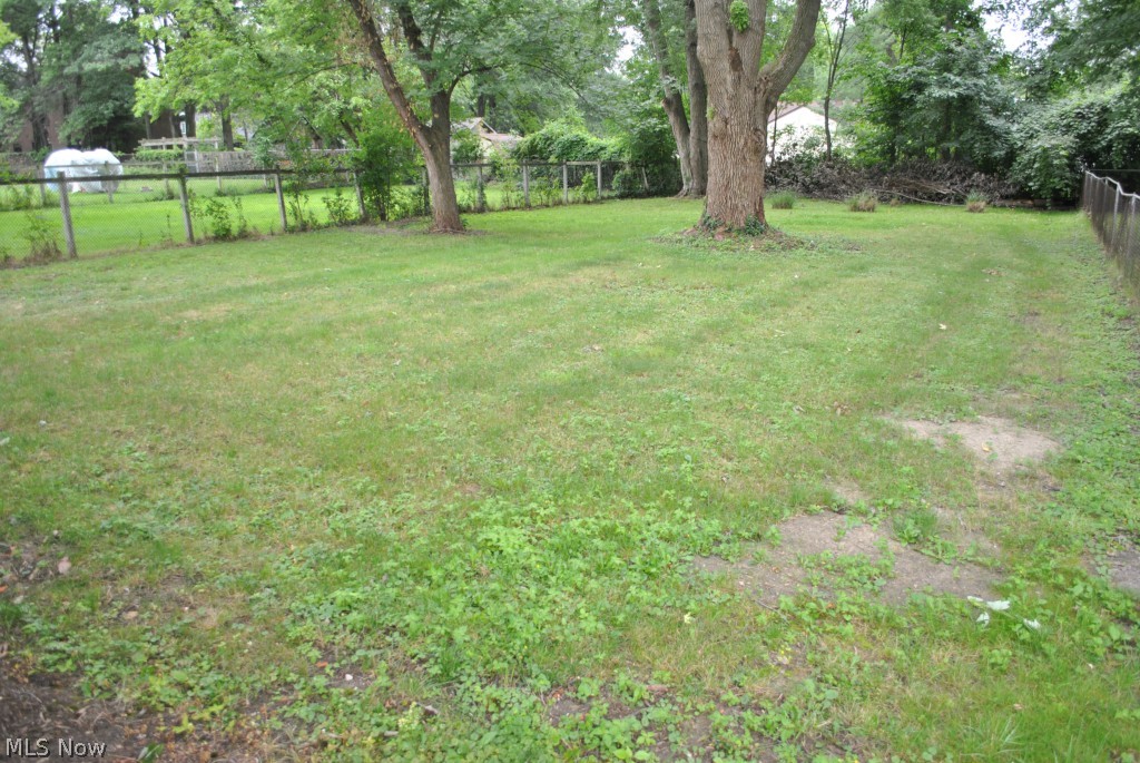 Clague Road Homes - Residential Lease