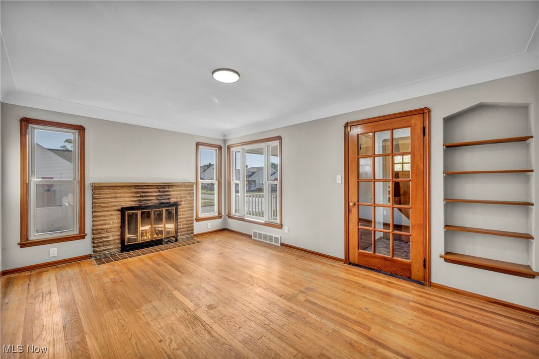 Ridgewood 10 - Residential